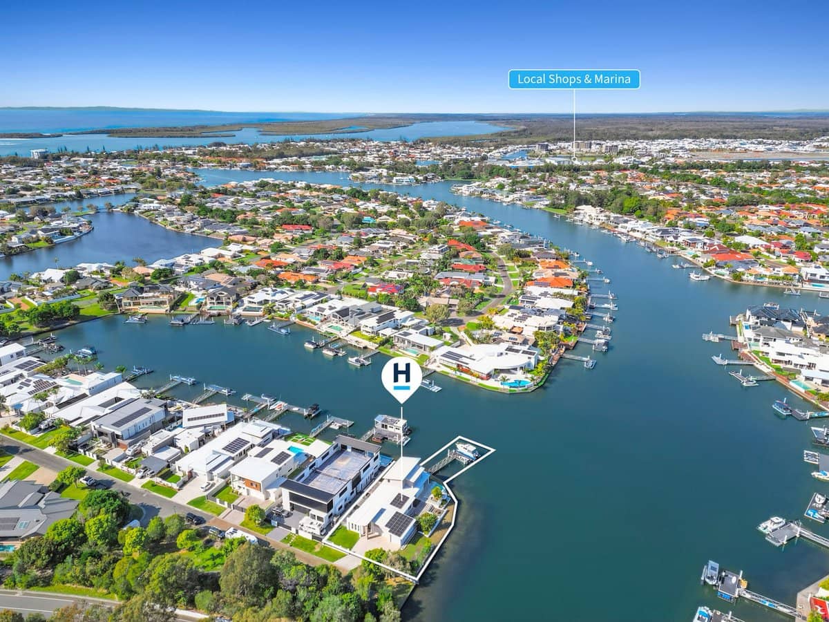 23 Sea Glint Place, PELICAN WATERS - Thumbnail 29