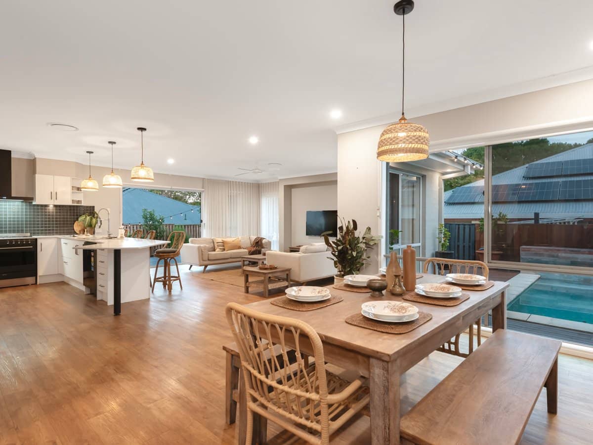 7 Stormvogel Court, COOMERA WATERS - Thumbnail 8