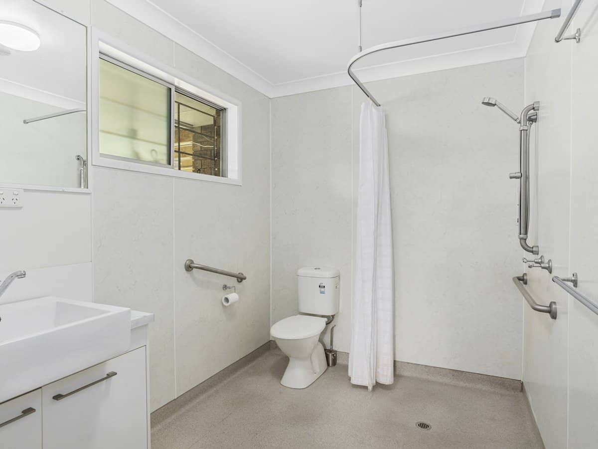 15 Kelman Street, Norman Gardens - Thumbnail 5