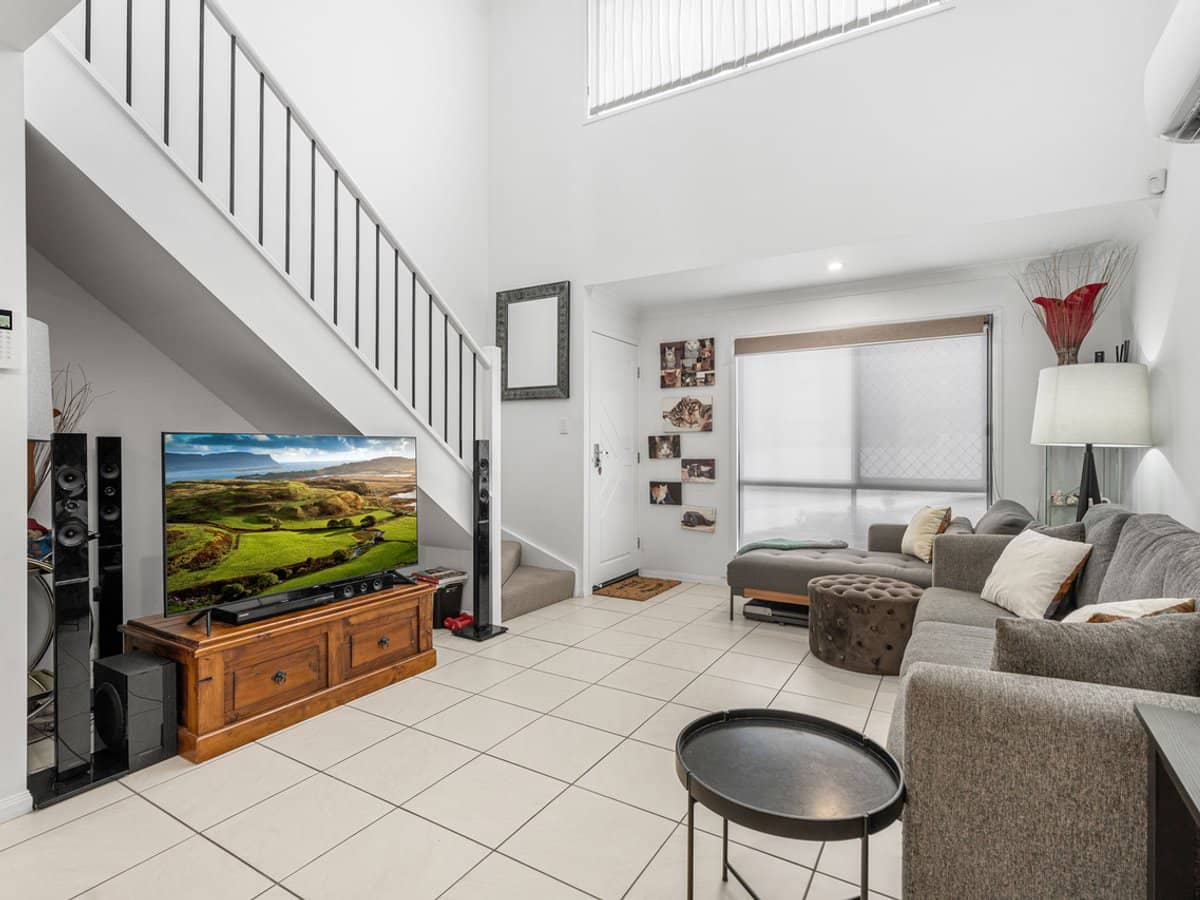 31 Birdwood Road, CARINA HEIGHTS - Thumbnail 3