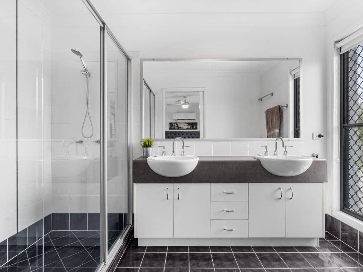 31 Birdwood Road, CARINA HEIGHTS - Thumbnail 10