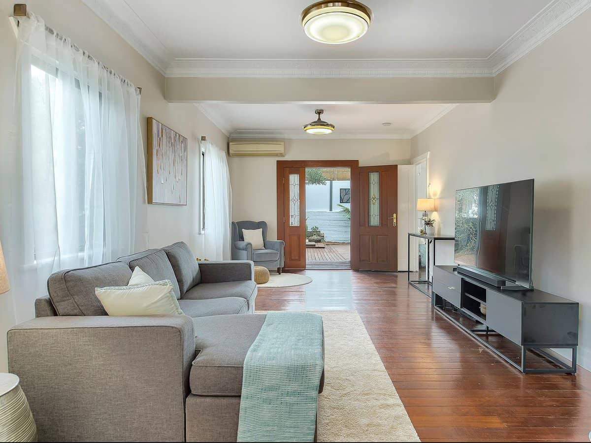 324 Newmarket Road, NEWMARKET - Thumbnail 3