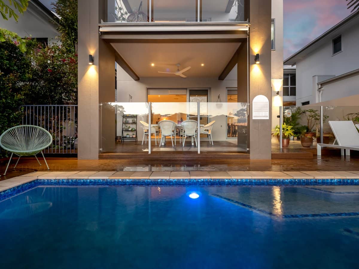61 Balmara Place, COOMERA WATERS - Thumbnail 2