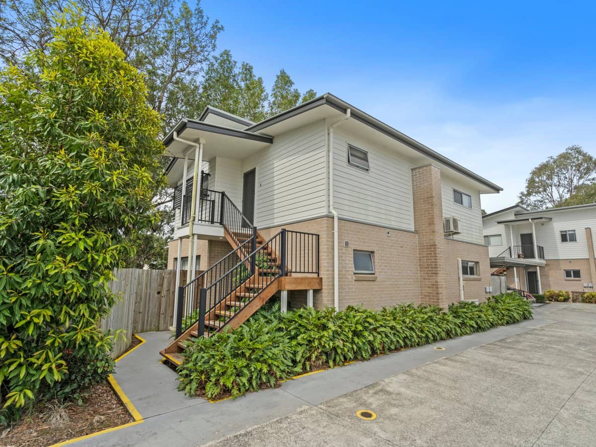 38 Pittwin Road, CAPALABA - Thumbnail 1