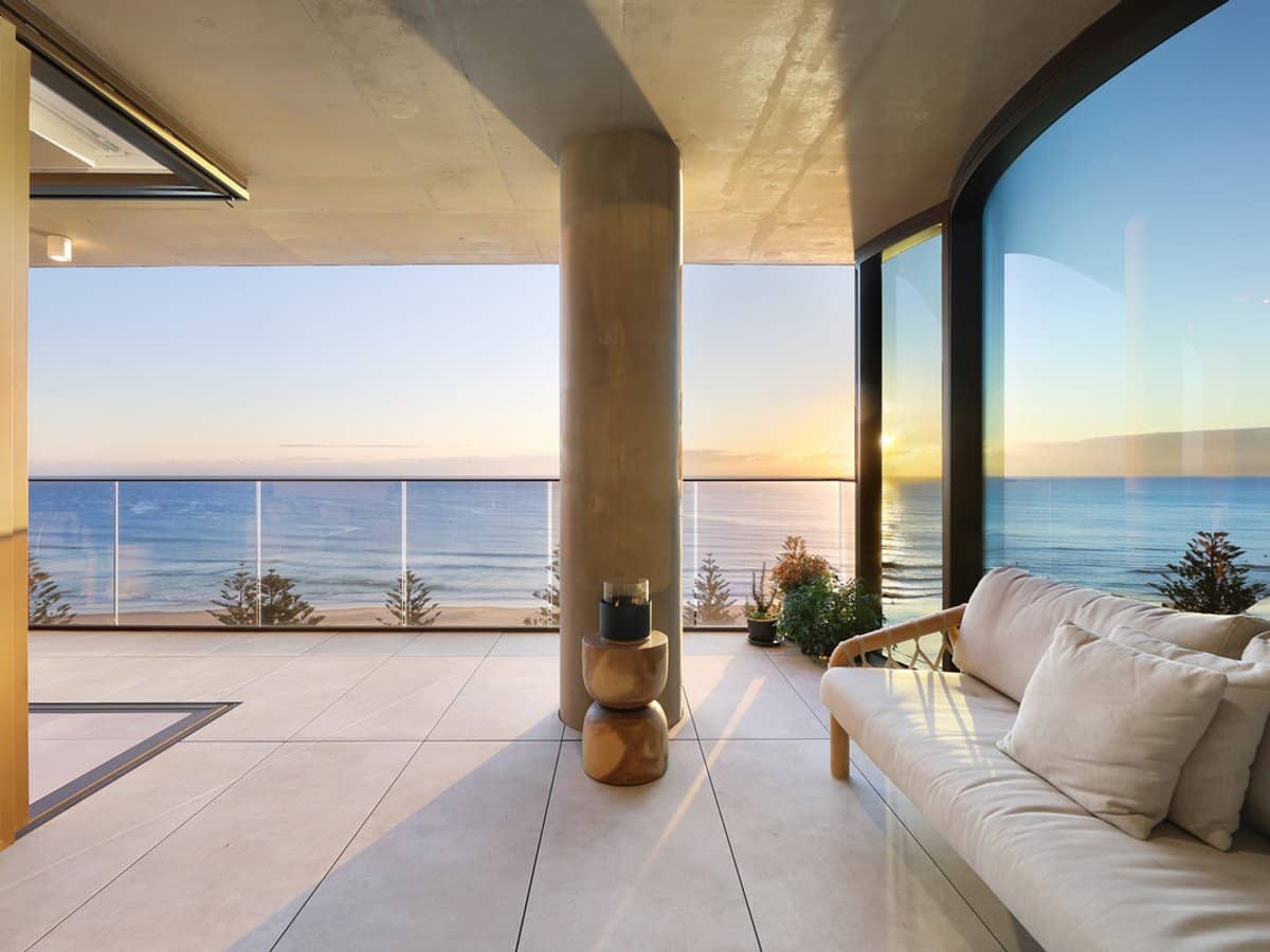 58 THE Esplanade, Burleigh Heads - Thumbnail 16