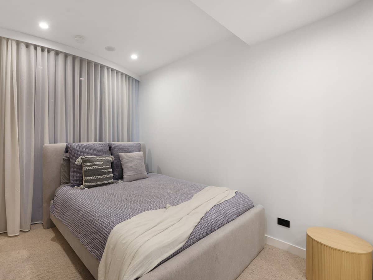 58 THE Esplanade, Burleigh Heads - Thumbnail 24