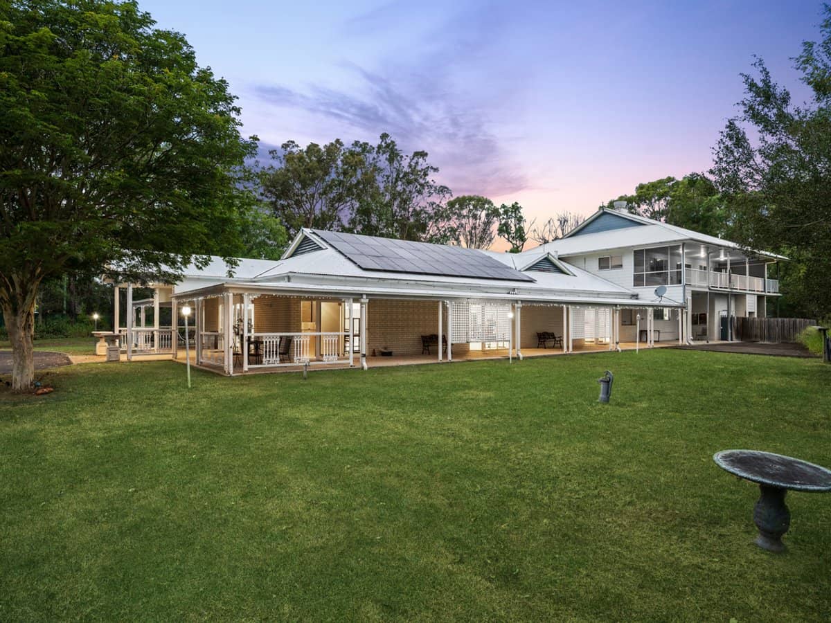 6708 Mount Lindesay Highway, GLENEAGLE - Thumbnail 1