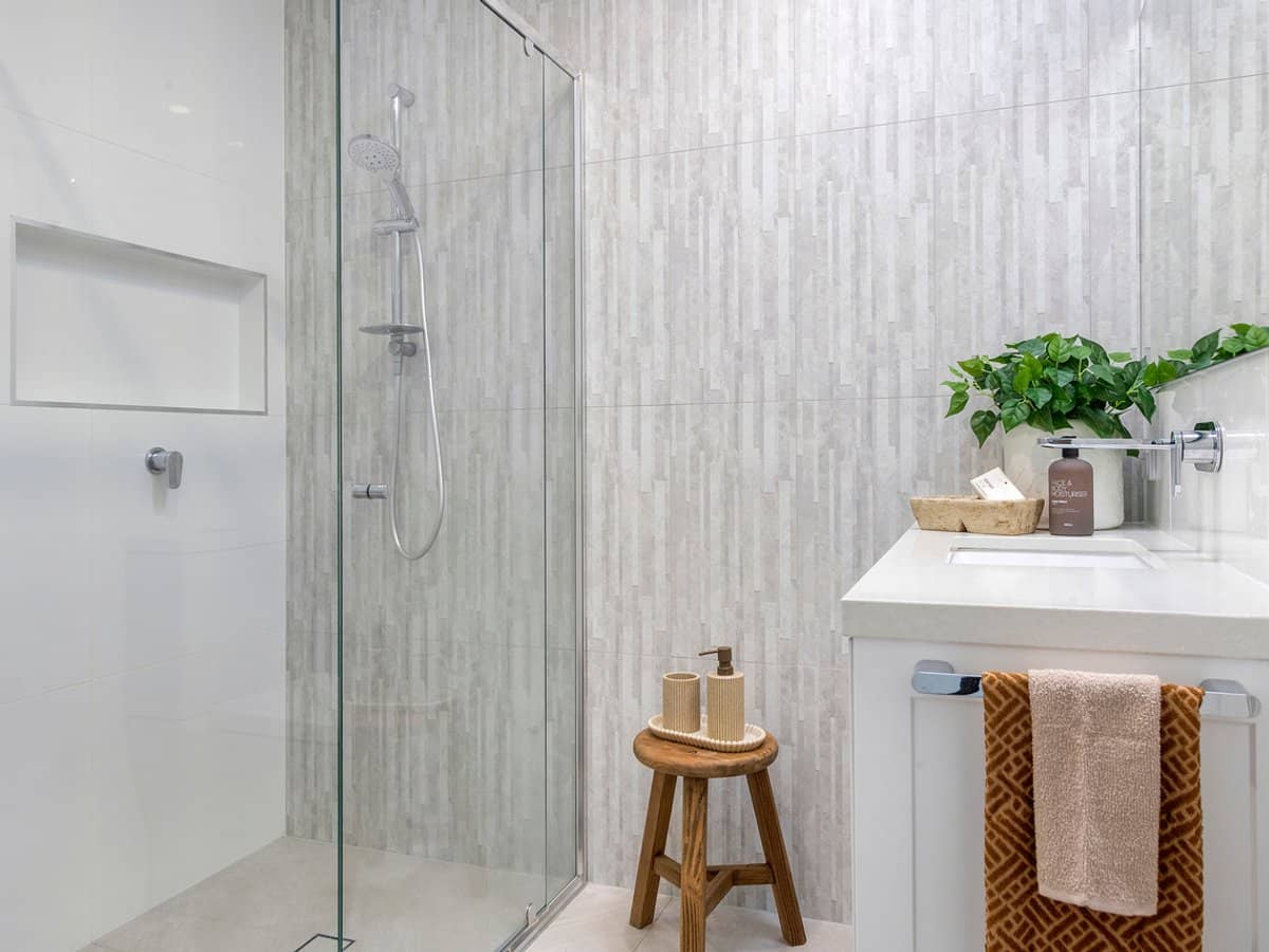 7 Esther Place, SURFERS PARADISE - Thumbnail 21