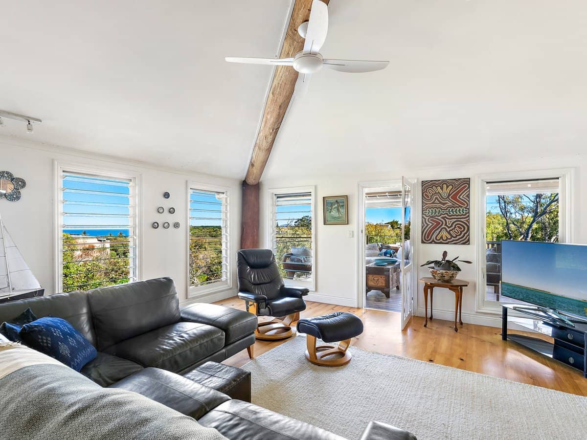 83 Orient Drive, SUNRISE BEACH - Thumbnail 5