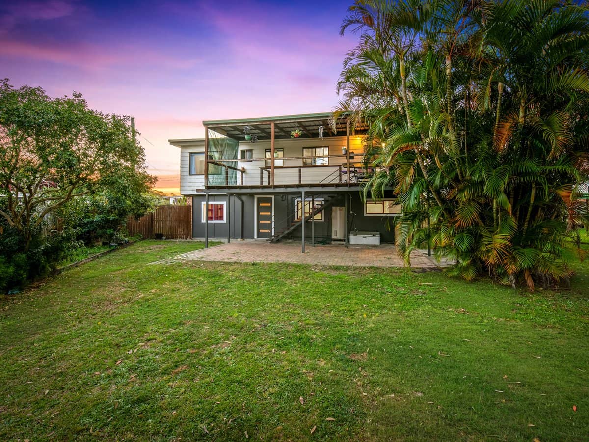 20 McGrath Street, WATERFORD WEST - Thumbnail 1