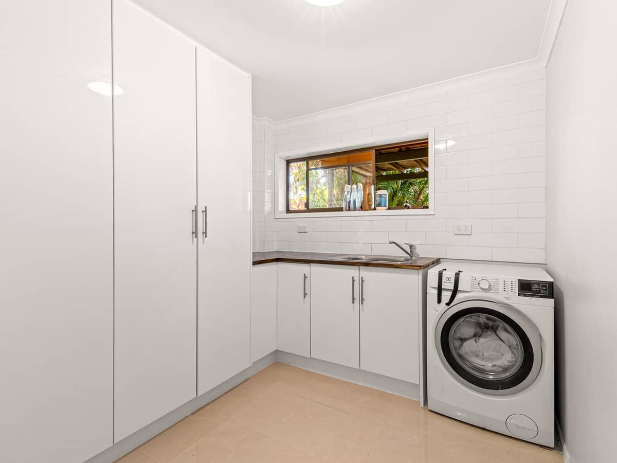 20 McGrath Street, WATERFORD WEST - Thumbnail 11