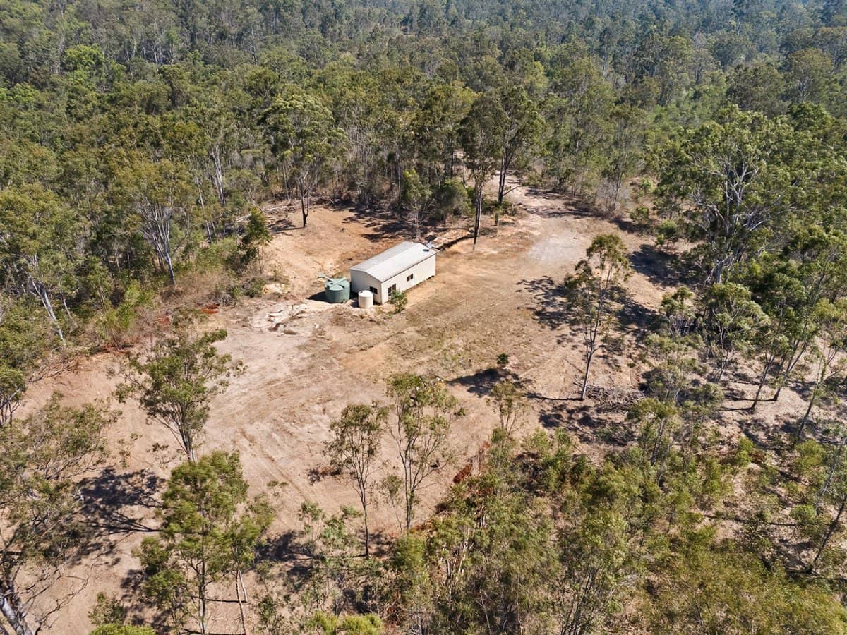 1673 Sexton Road, MIVA - Thumbnail 5