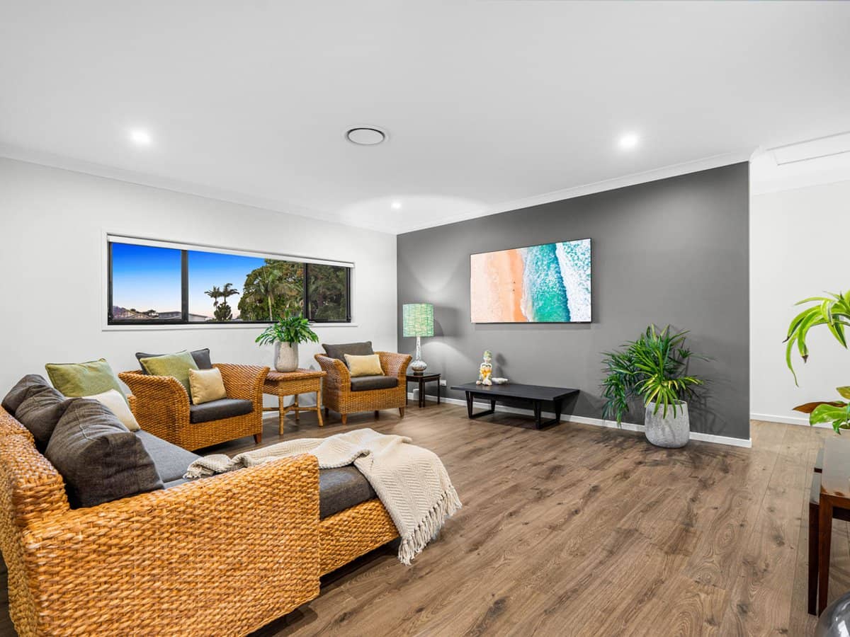 24 Alkoomie Street, WYNNUM - Thumbnail 17