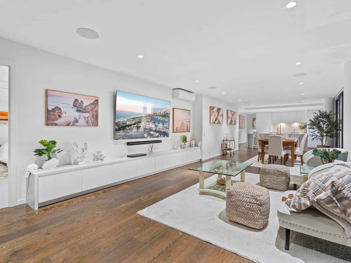 90 Berrima Street, WYNNUM - Thumbnail 10