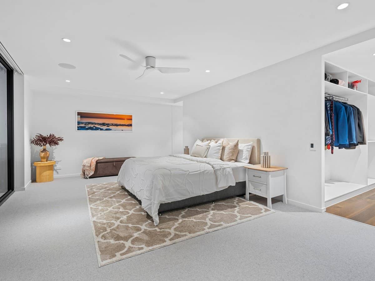 90 Berrima Street, WYNNUM - Thumbnail 14