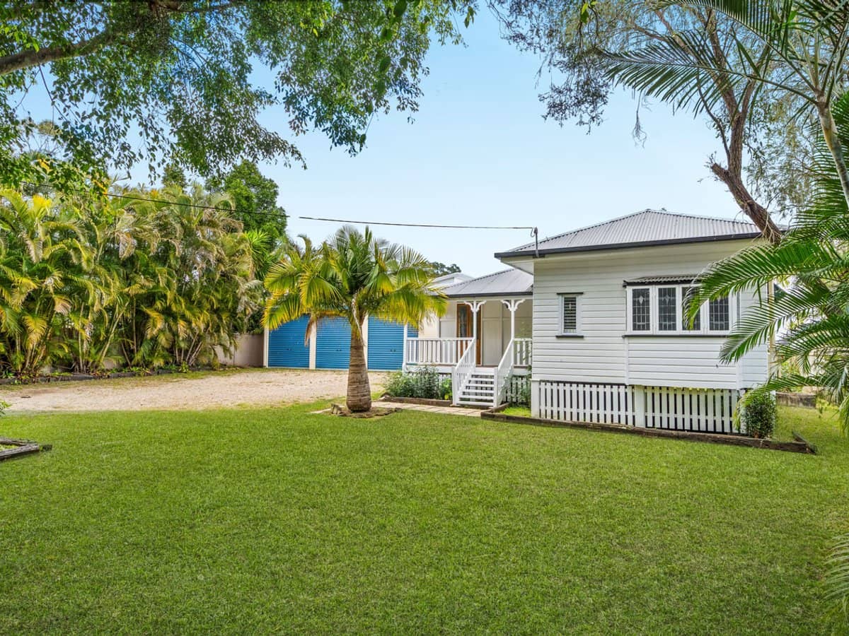 151 Old Logan Village Road, WATERFORD - Thumbnail 1