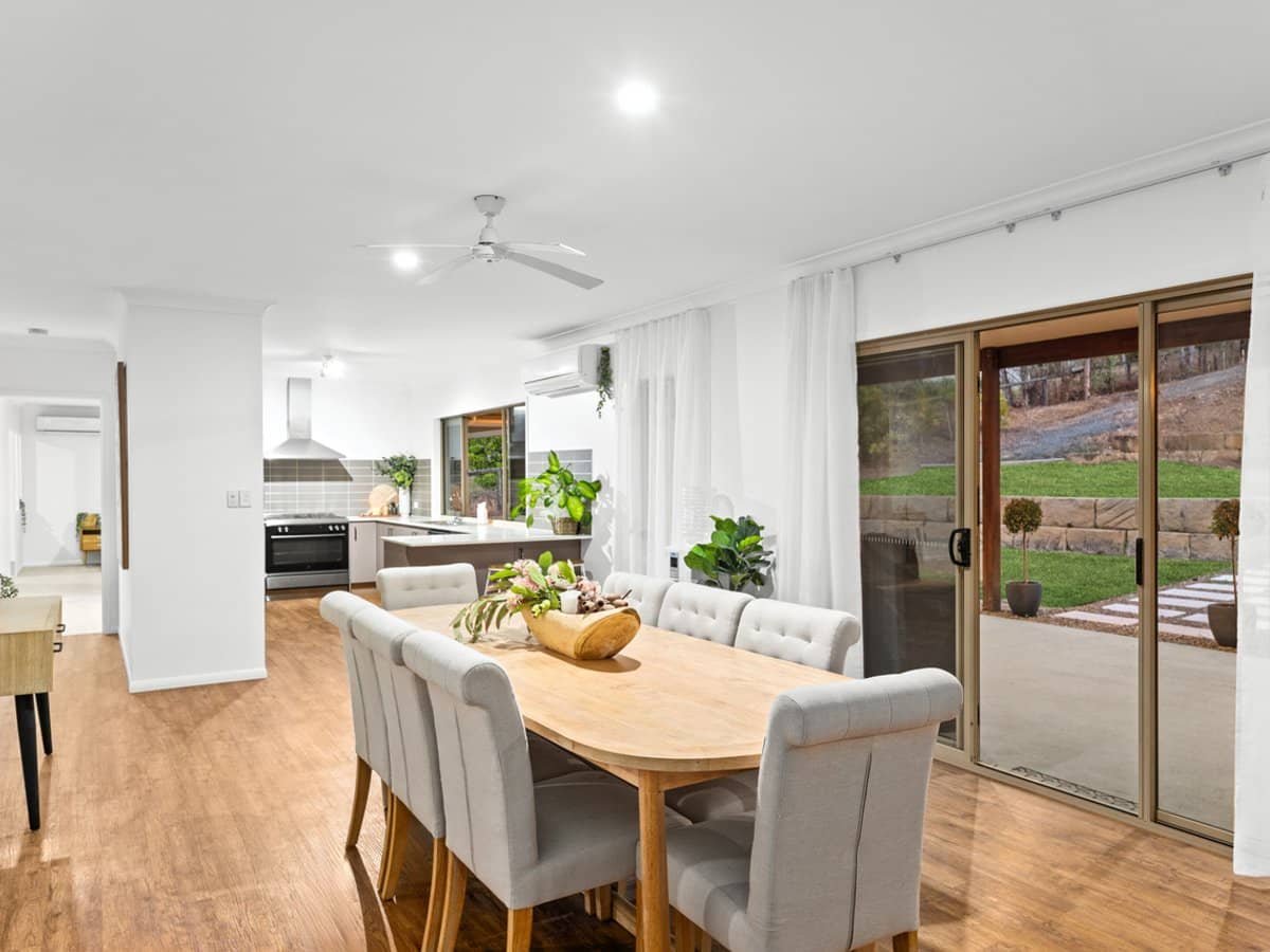 2-4 Eyre Place, JIMBOOMBA - Thumbnail 8