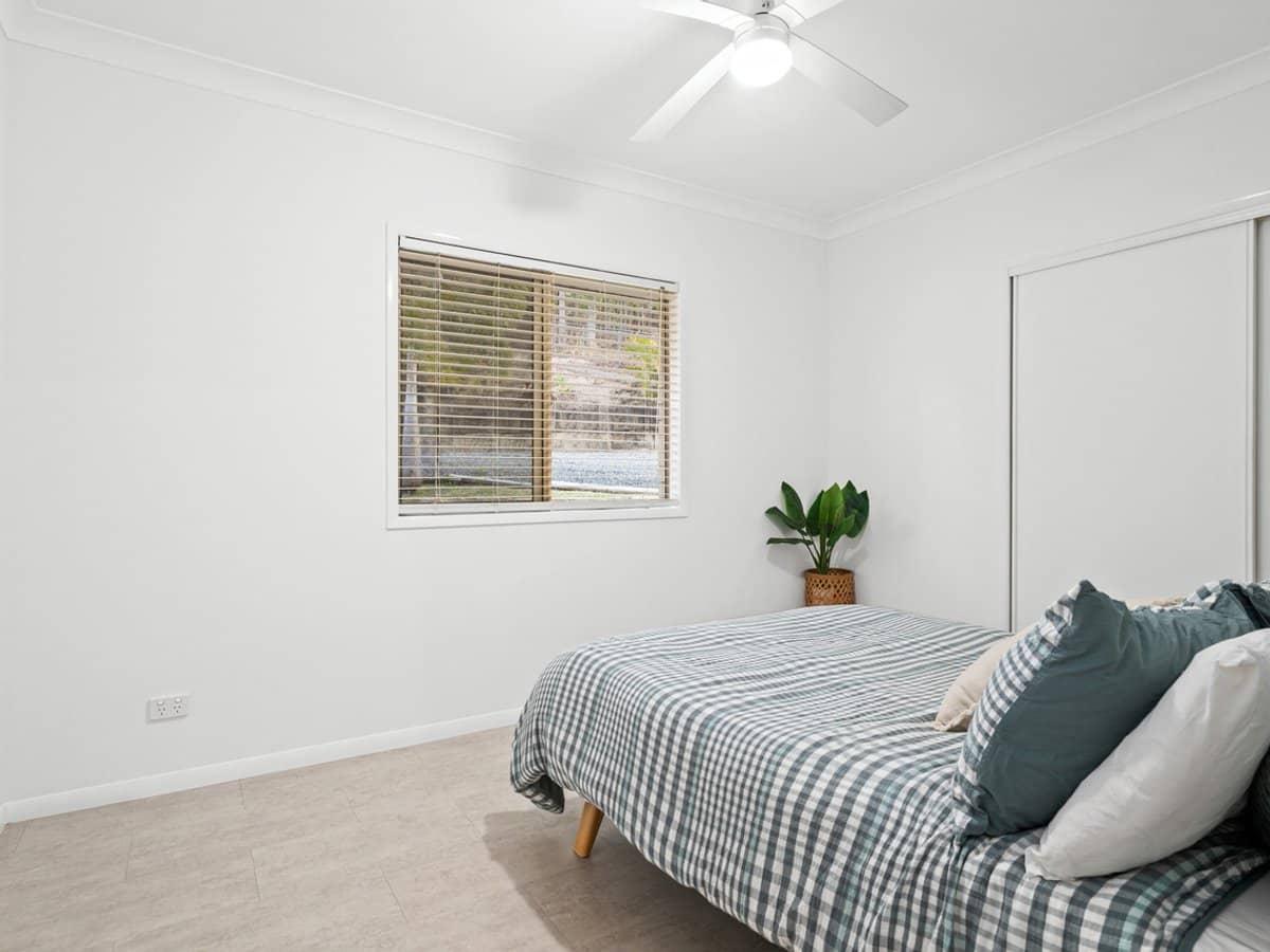 2-4 Eyre Place, JIMBOOMBA - Thumbnail 10