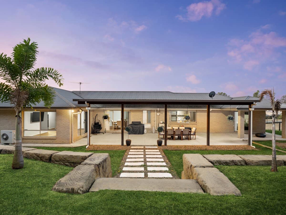 2-4 Eyre Place, JIMBOOMBA - Thumbnail 21