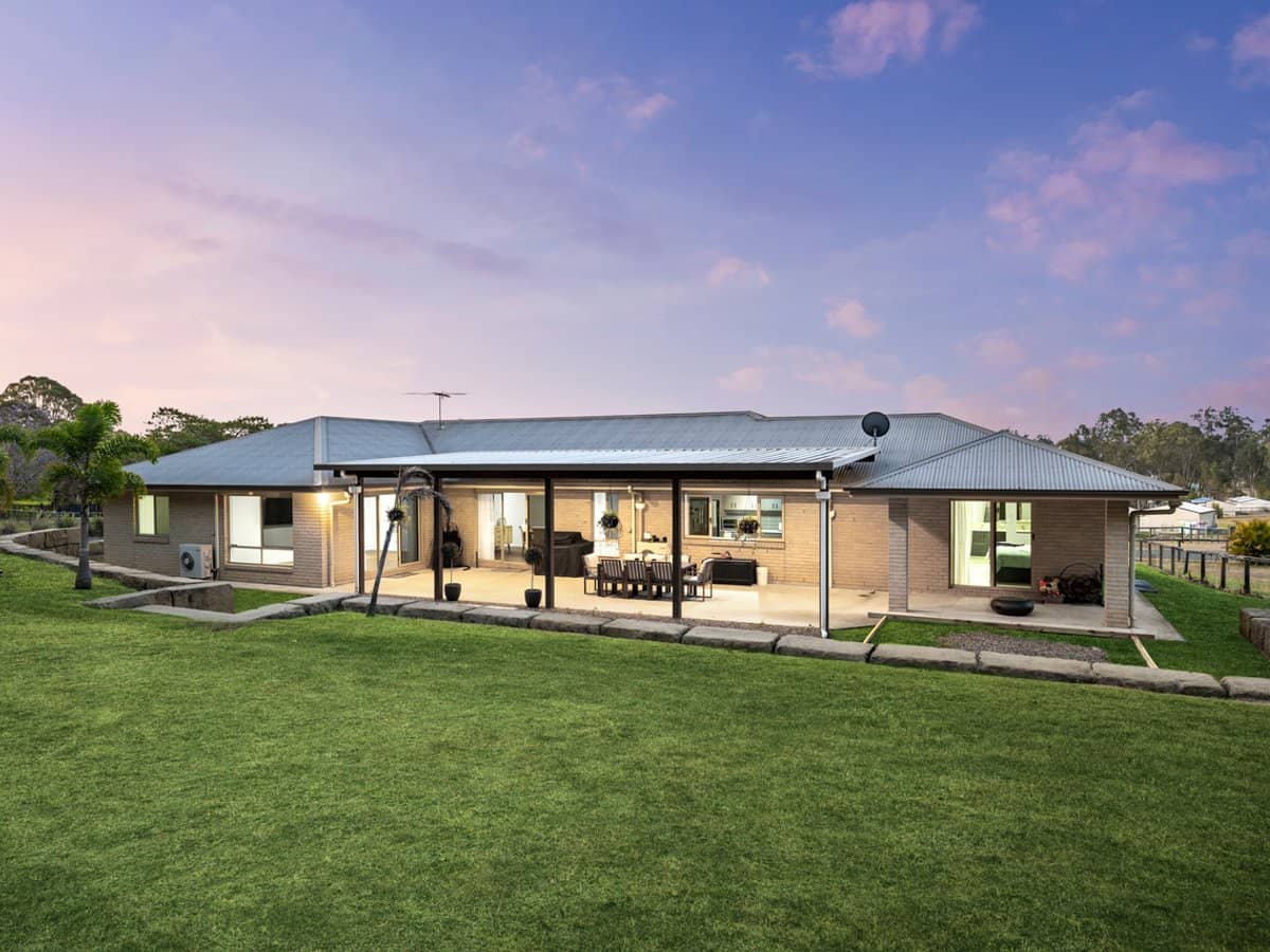 2-4 Eyre Place, JIMBOOMBA - Thumbnail 23