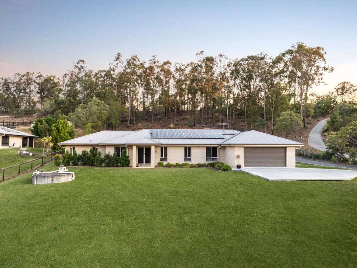 2-4 Eyre Place, JIMBOOMBA - Thumbnail 28