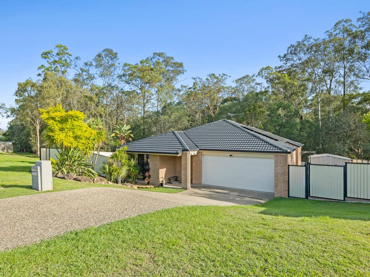 14-16 Tuckeroo Drive, FLAGSTONE - Thumbnail 4