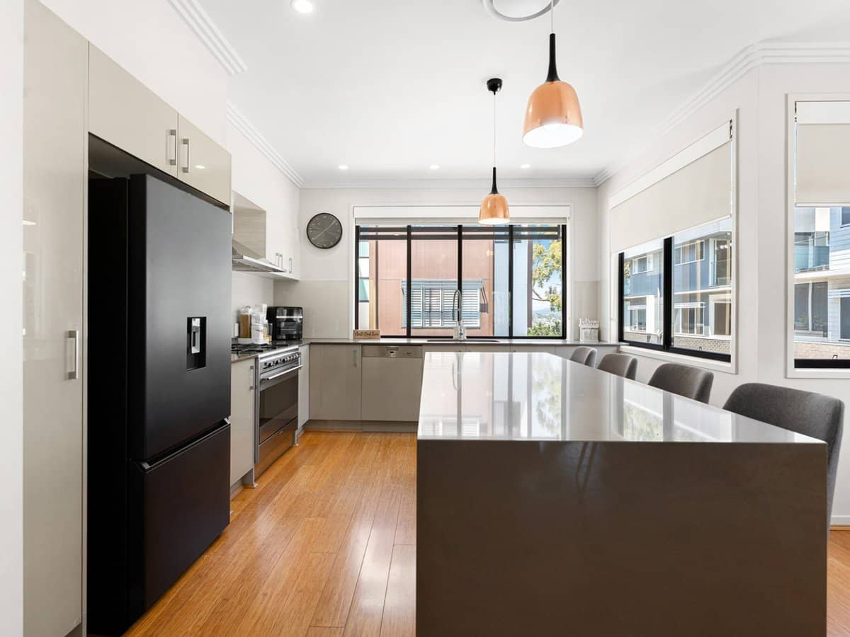 19 Governor Terrace, MURARRIE - Thumbnail 3