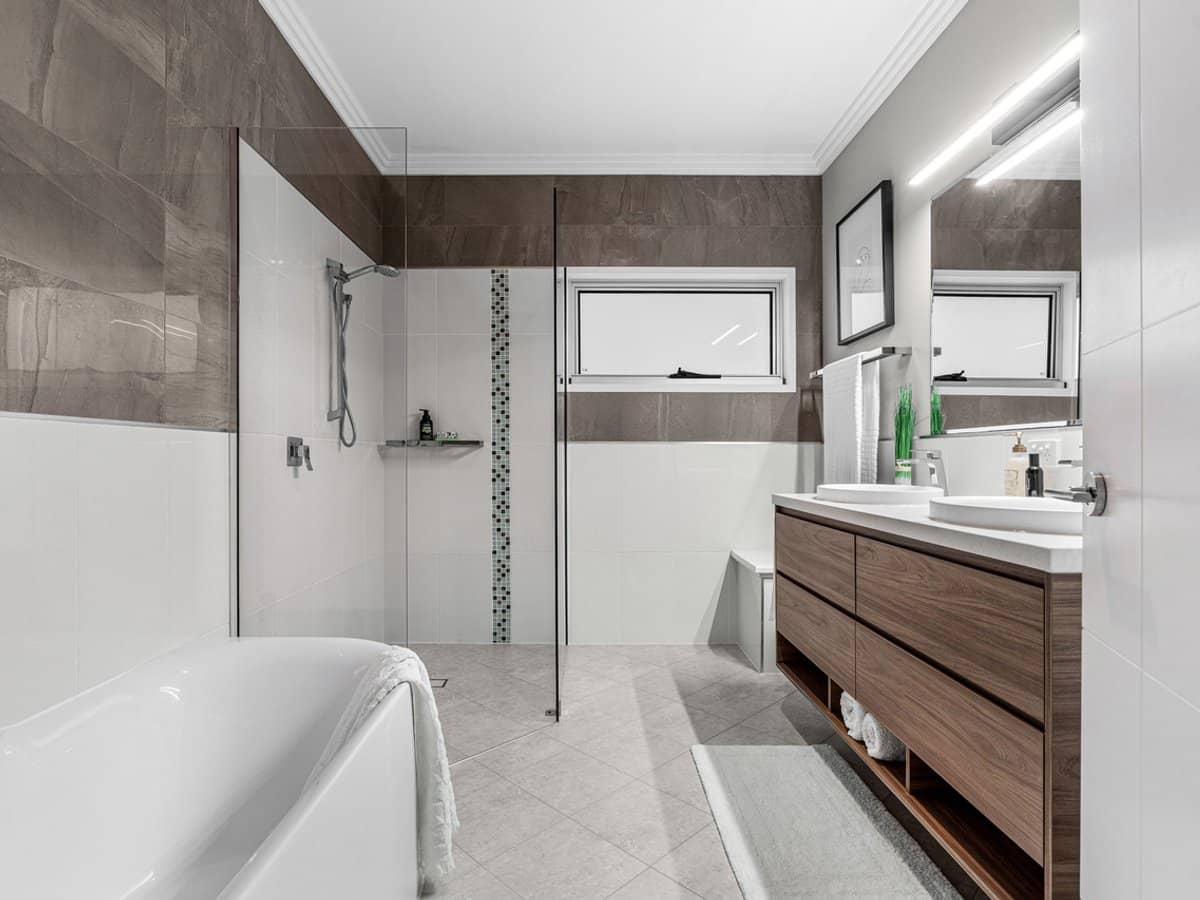 51 Ferguson Road, CAMP HILL - Thumbnail 18