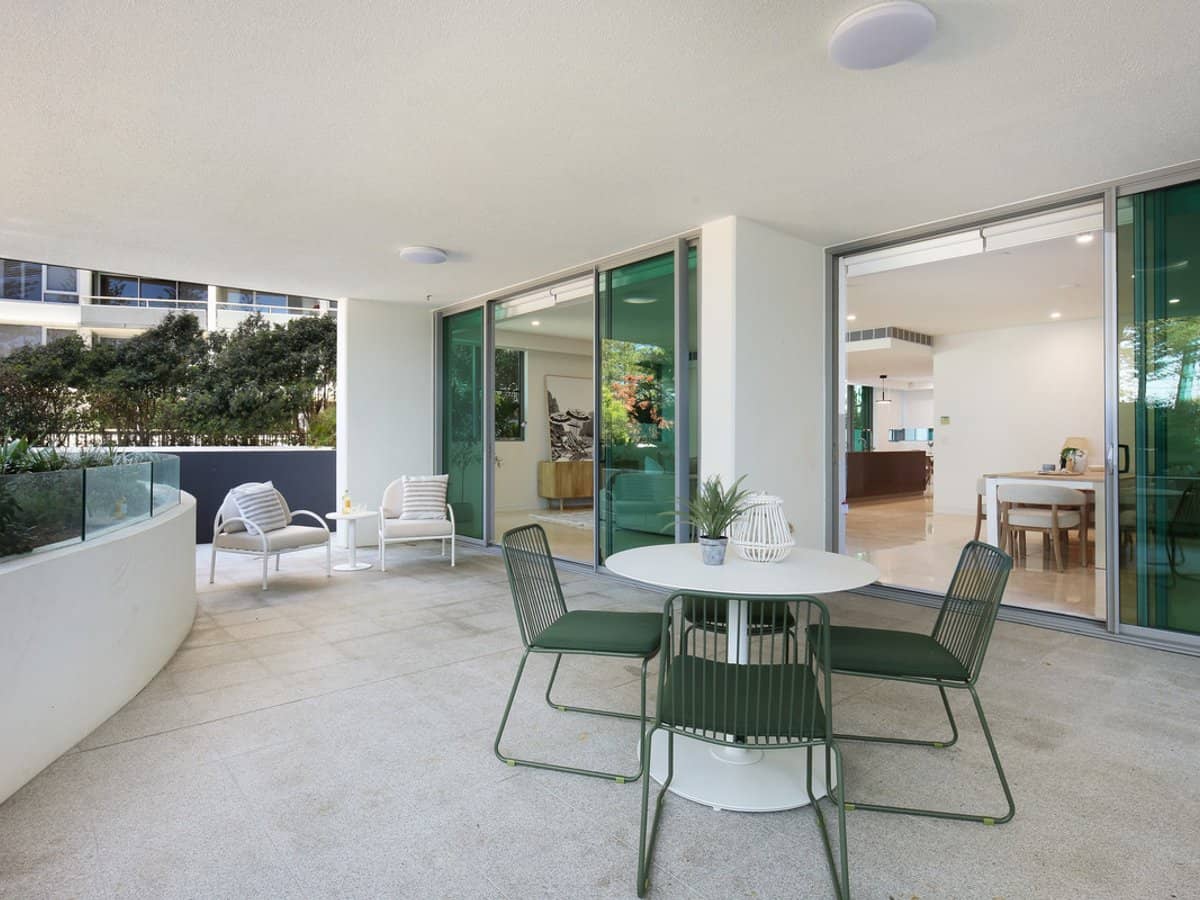 106 The Esplanade, Burleigh Heads - Thumbnail 14