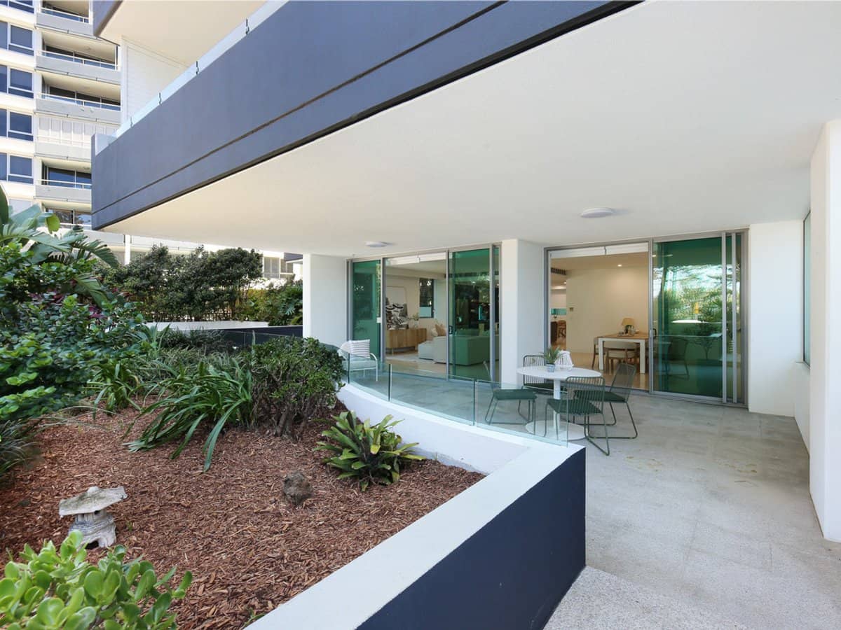 106 The Esplanade, Burleigh Heads - Thumbnail 16