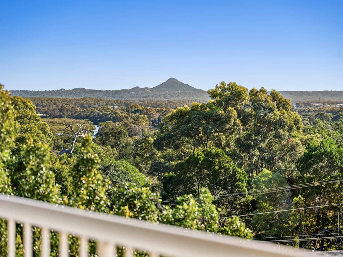 8 Arkana Drive, NOOSA HEADS - Thumbnail 24