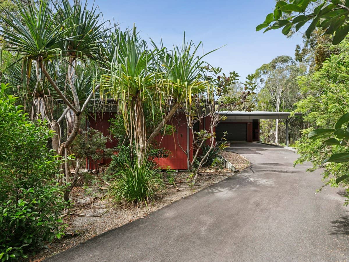 90 Beach Road, NOOSA NORTH SHORE - Thumbnail 3
