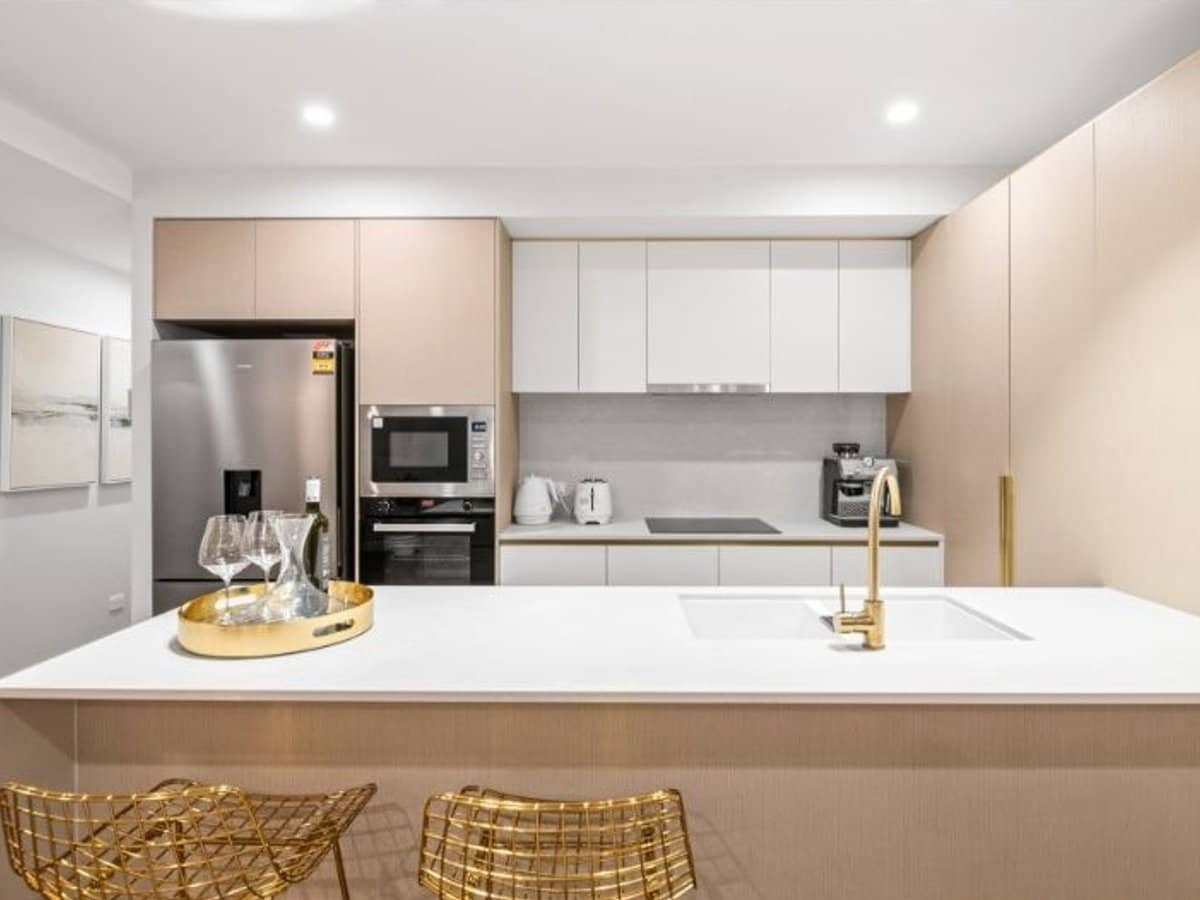 72 Bride Street, WYNNUM - Thumbnail 4