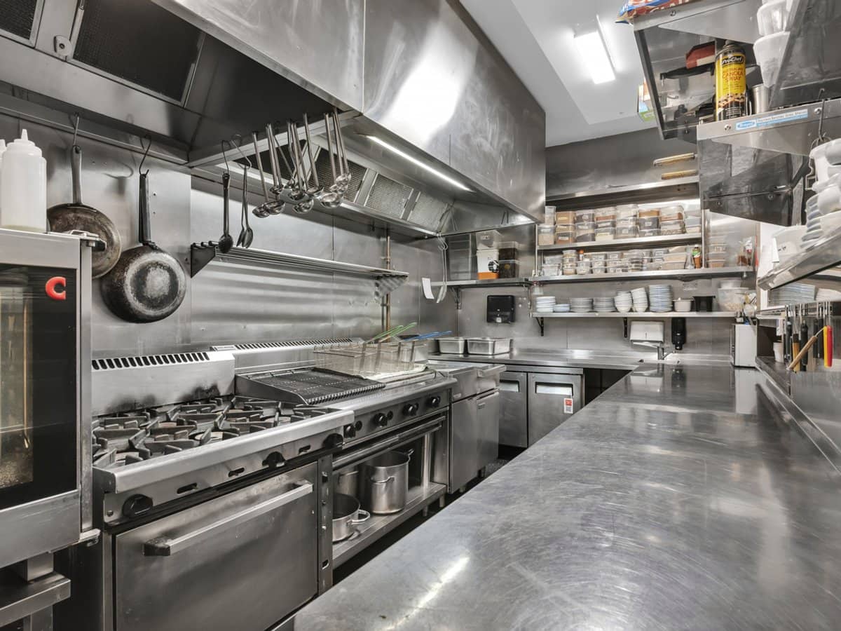 10 Seaward Lane, MARCOOLA - Thumbnail 19