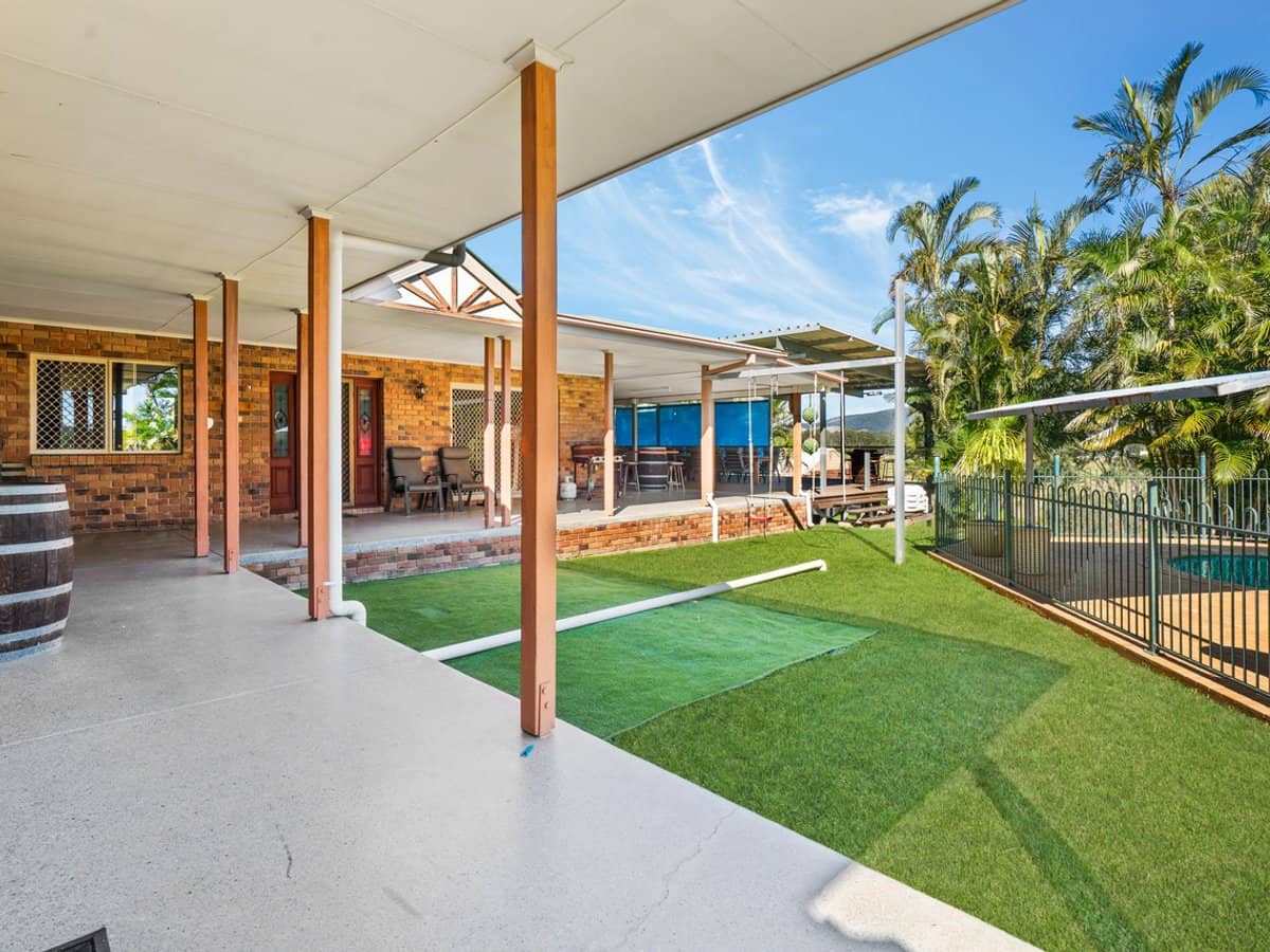 14 Magenta Court, MOUNT WARREN PARK - Thumbnail 4