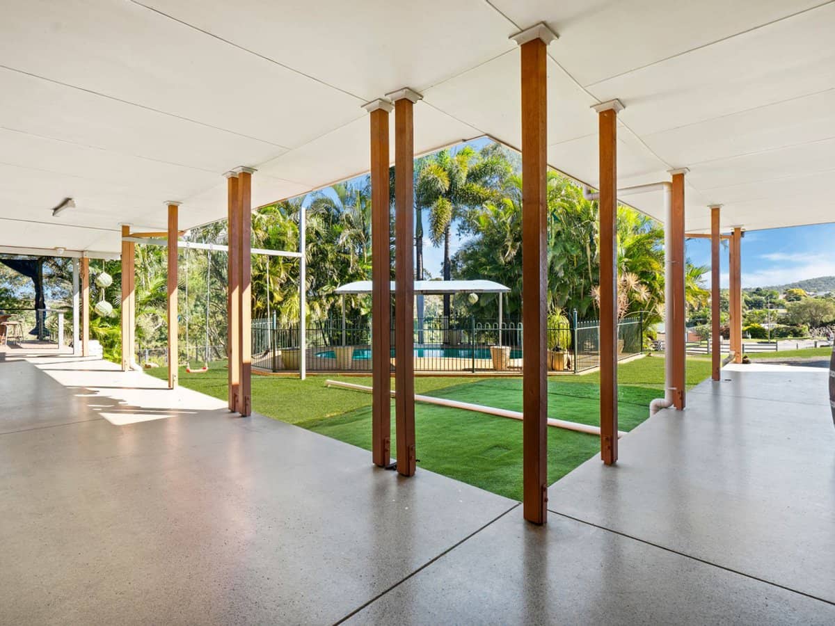 14 Magenta Court, MOUNT WARREN PARK - Thumbnail 5