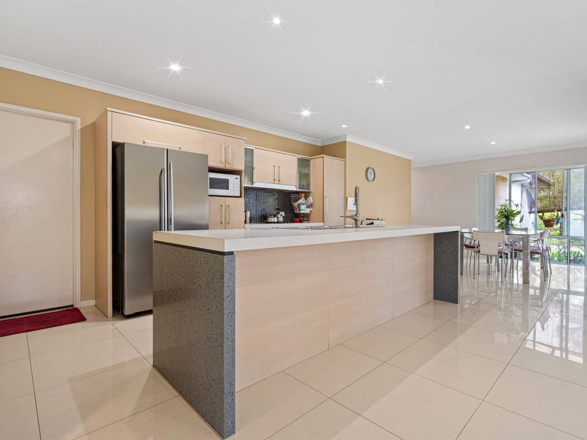 103 Sinnamon Road, Sinnamon Park - Thumbnail 5