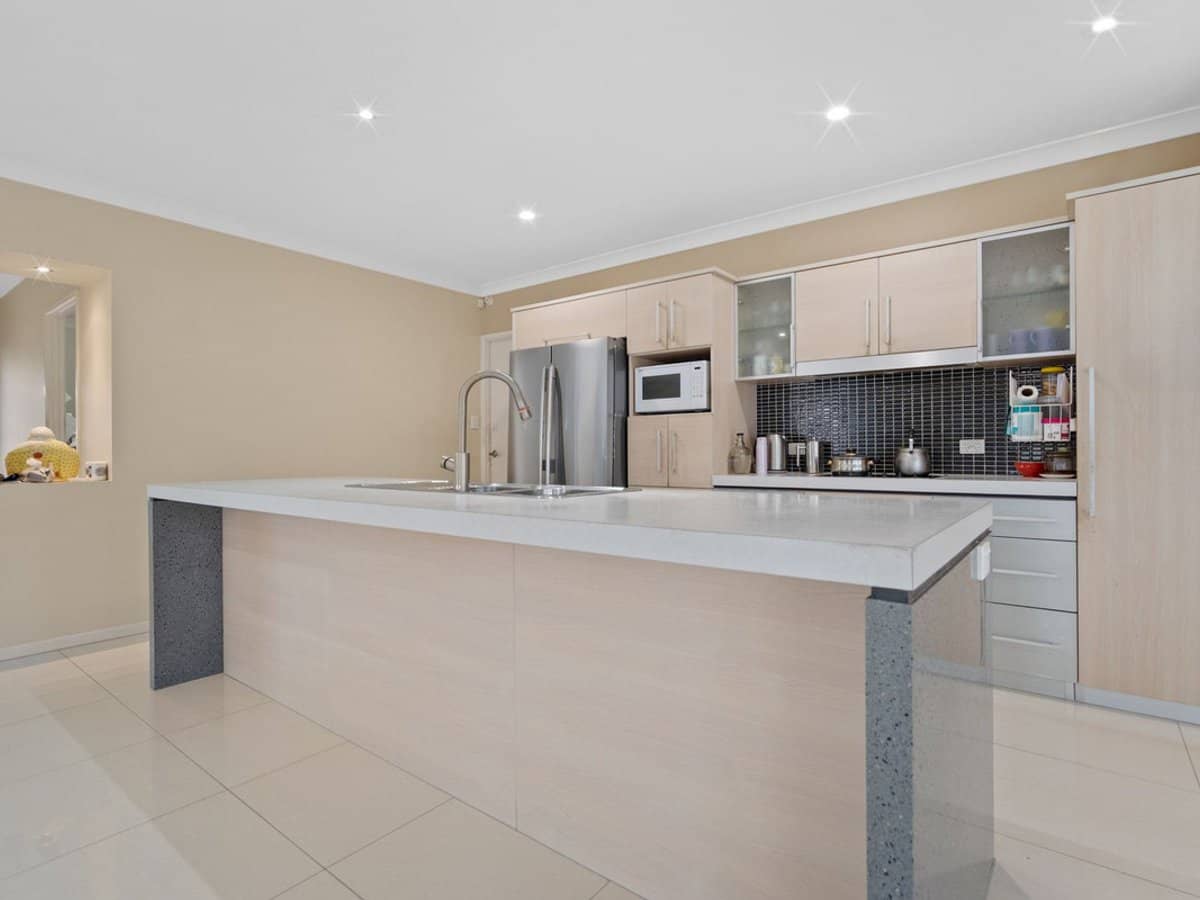 103 Sinnamon Road, Sinnamon Park - Thumbnail 7