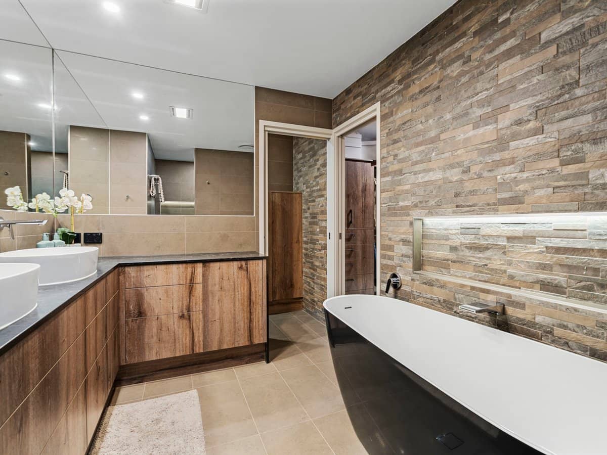 26 Samuel Court, MANLY WEST - Thumbnail 25