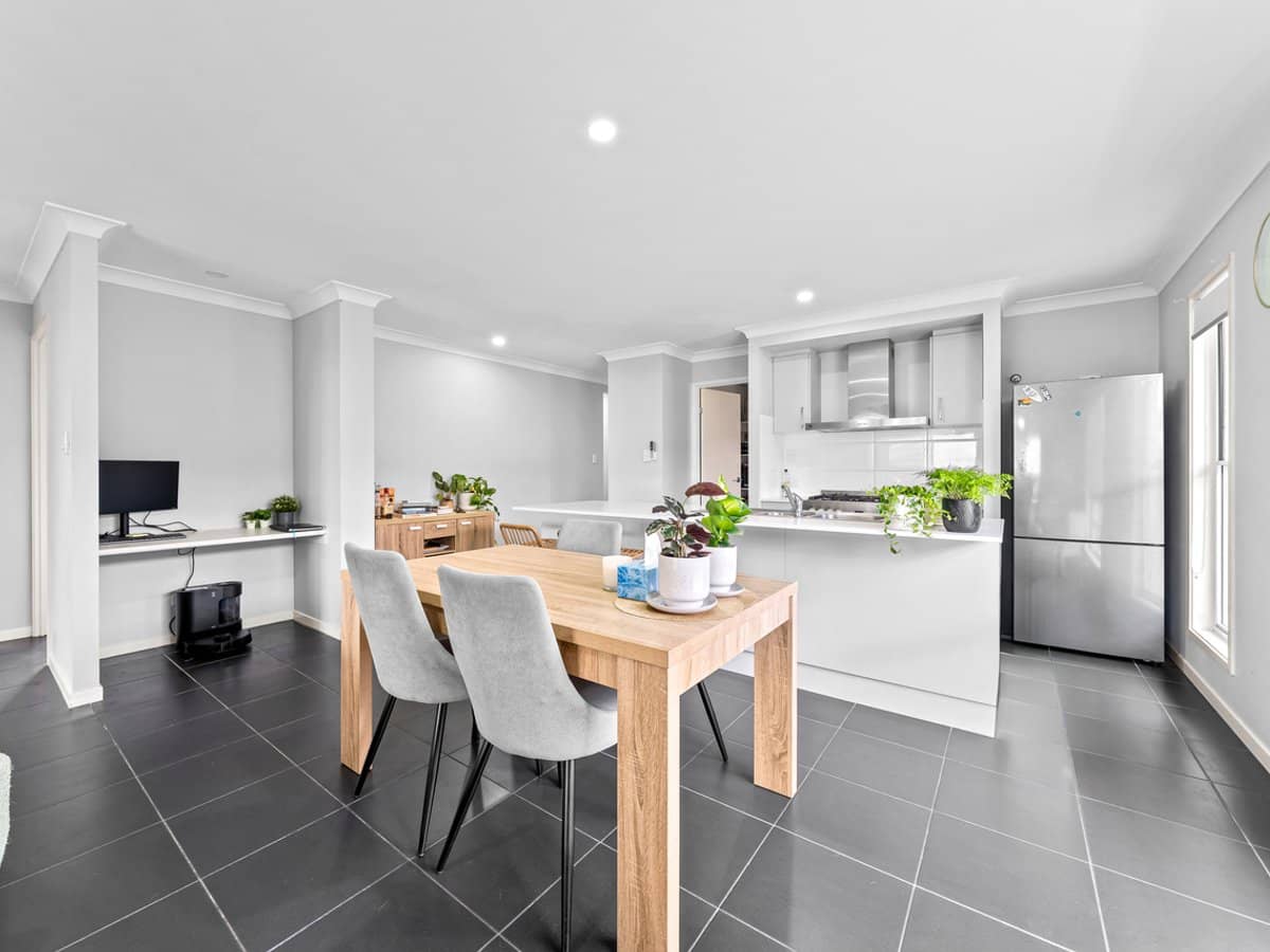 39 Stinson Circuit, COOMERA - Thumbnail 7