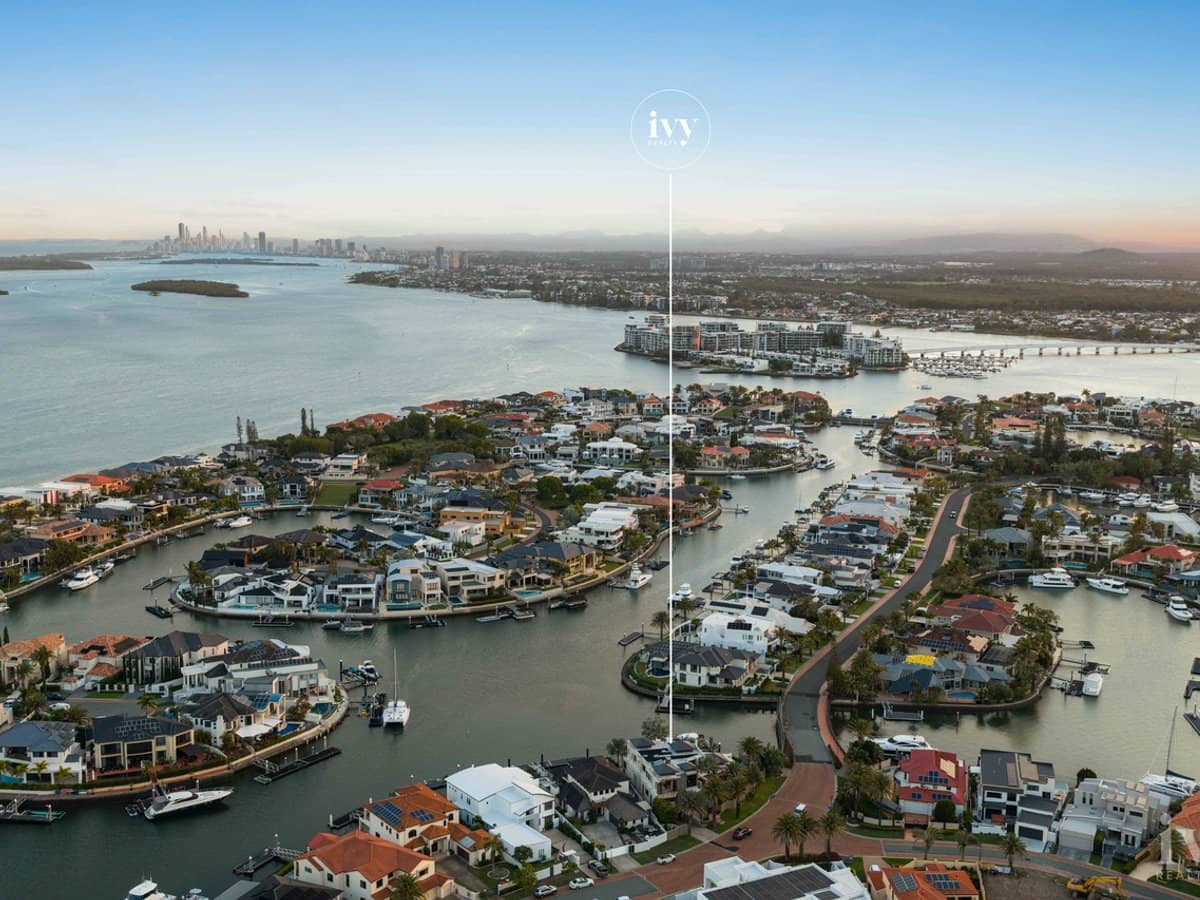 31 The Sovereign Mile, SOVEREIGN ISLANDS - Thumbnail 32