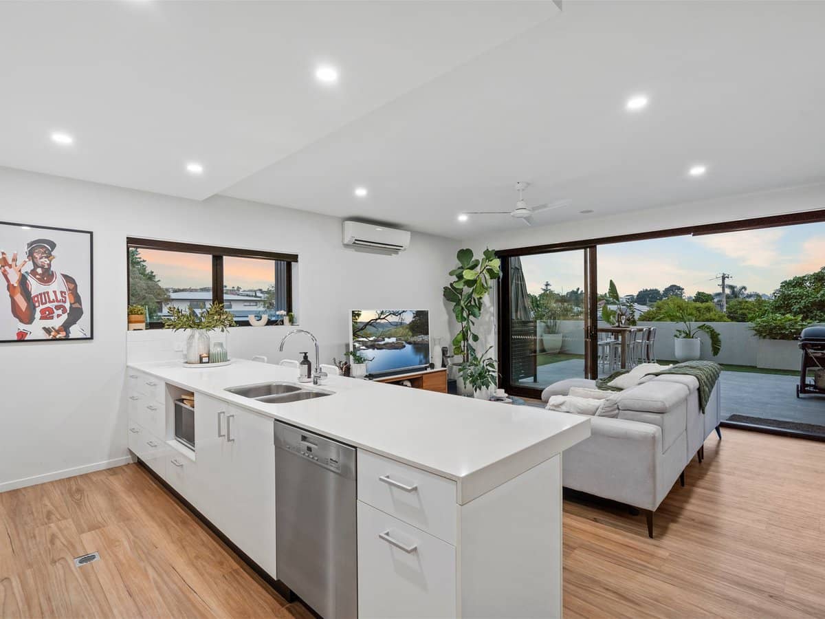 89 Old Cleveland Road, STONES CORNER - Thumbnail 6