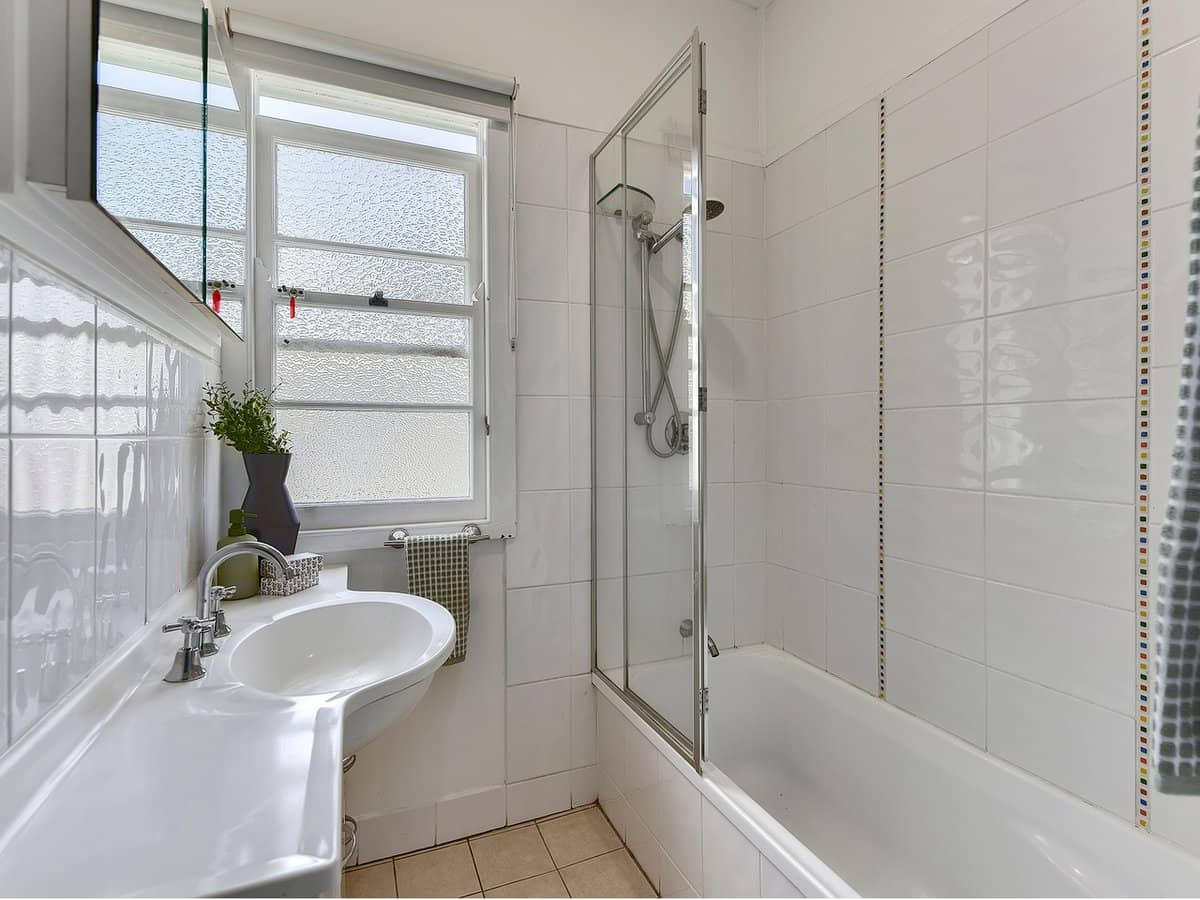 101 Fletcher Parade, BARDON - Thumbnail 17