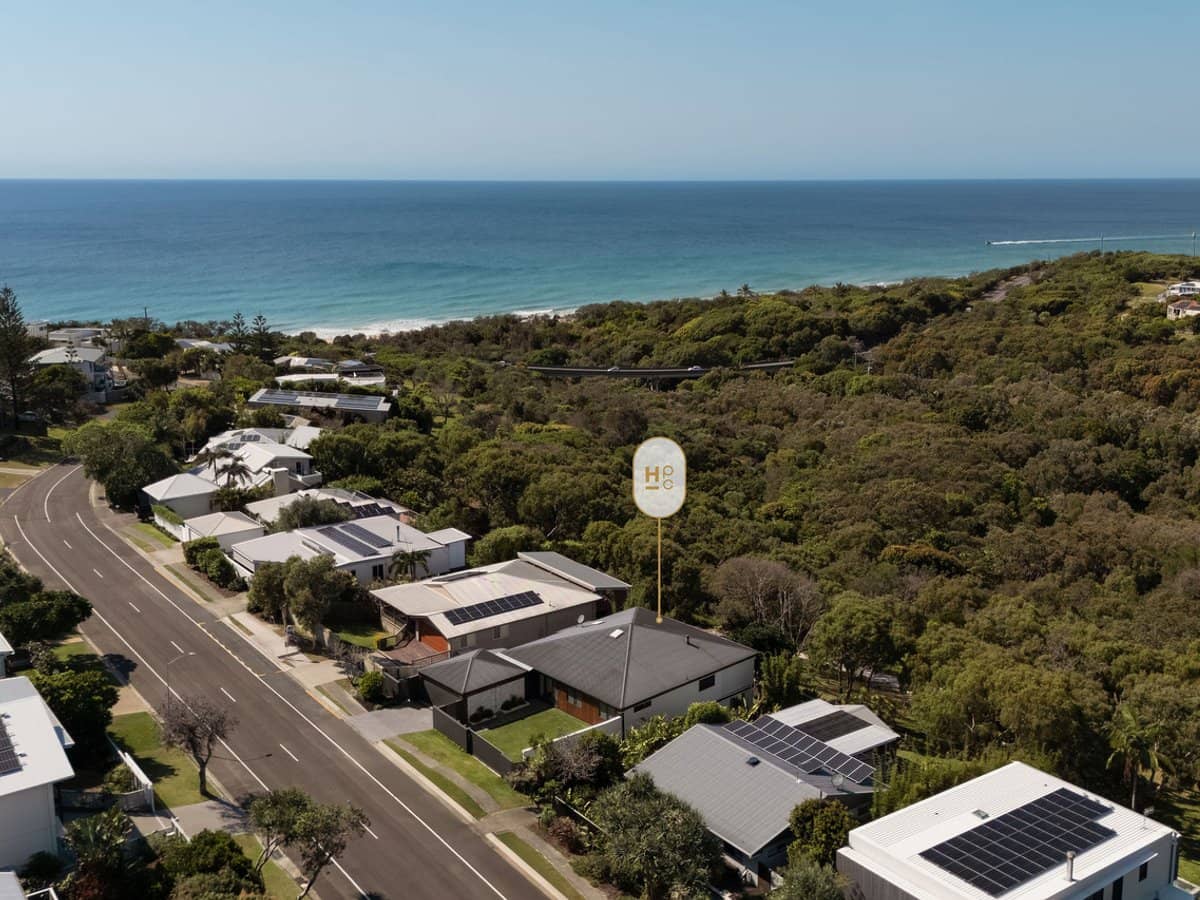 93 Orient Drive, SUNRISE BEACH - Thumbnail 2