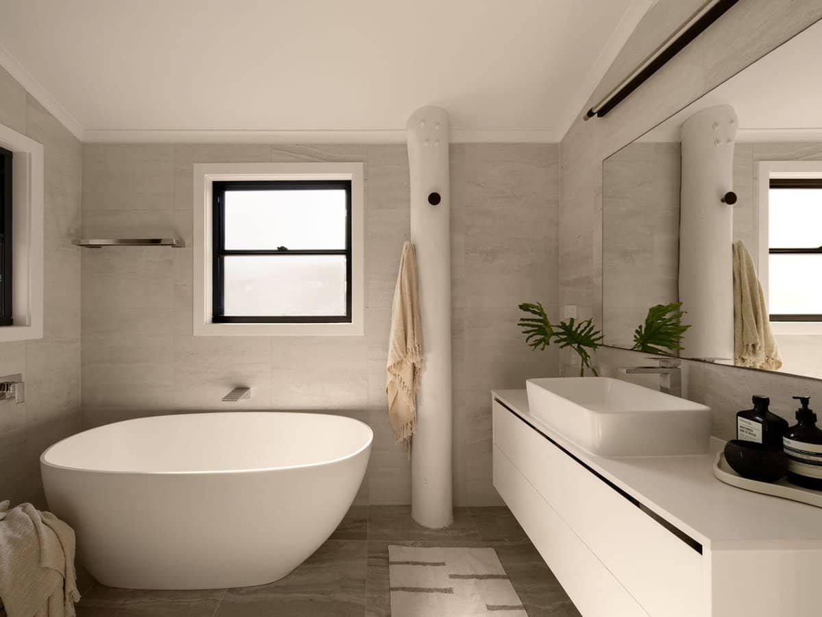 93 Orient Drive, SUNRISE BEACH - Thumbnail 21