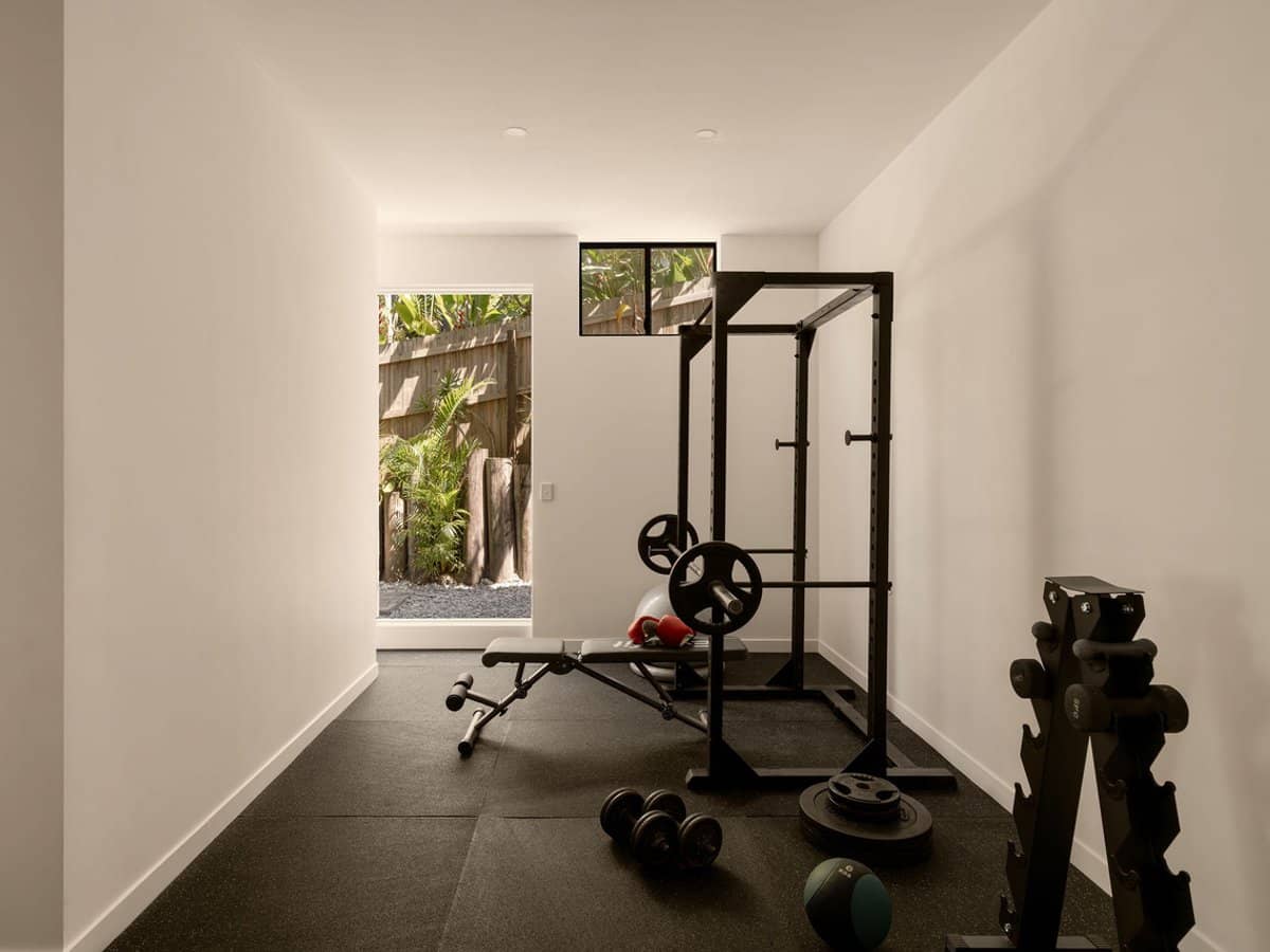 93 Orient Drive, SUNRISE BEACH - Thumbnail 24