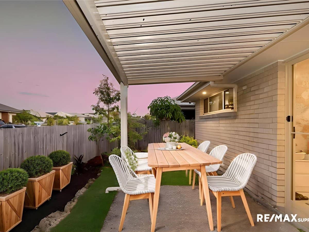 54 Marshall Circuit, COOMERA - Thumbnail 8