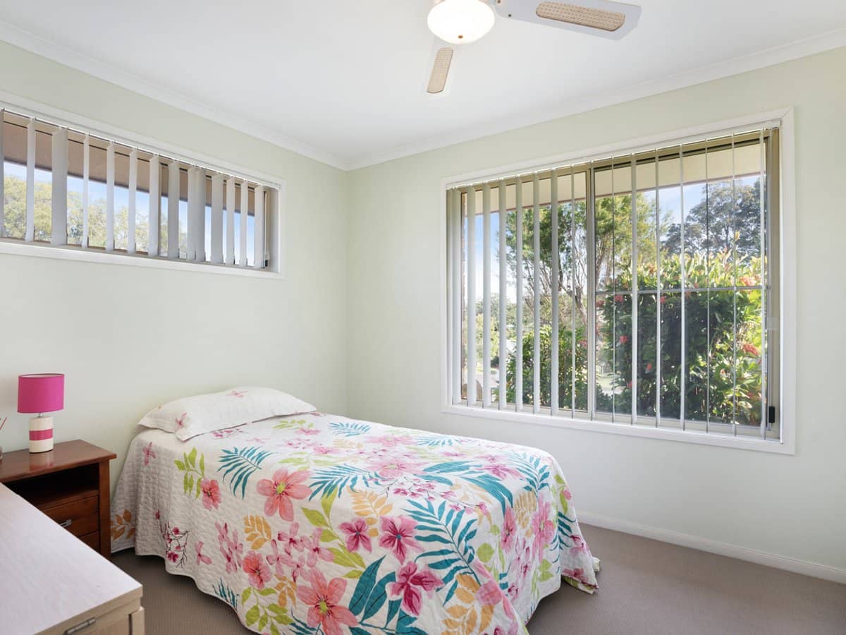 25 Muirfield Crescent, TEWANTIN - Thumbnail 12