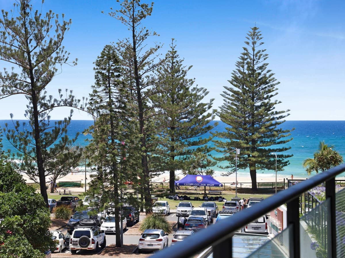 2-14 The Esplanade, Burleigh Heads - Thumbnail 7