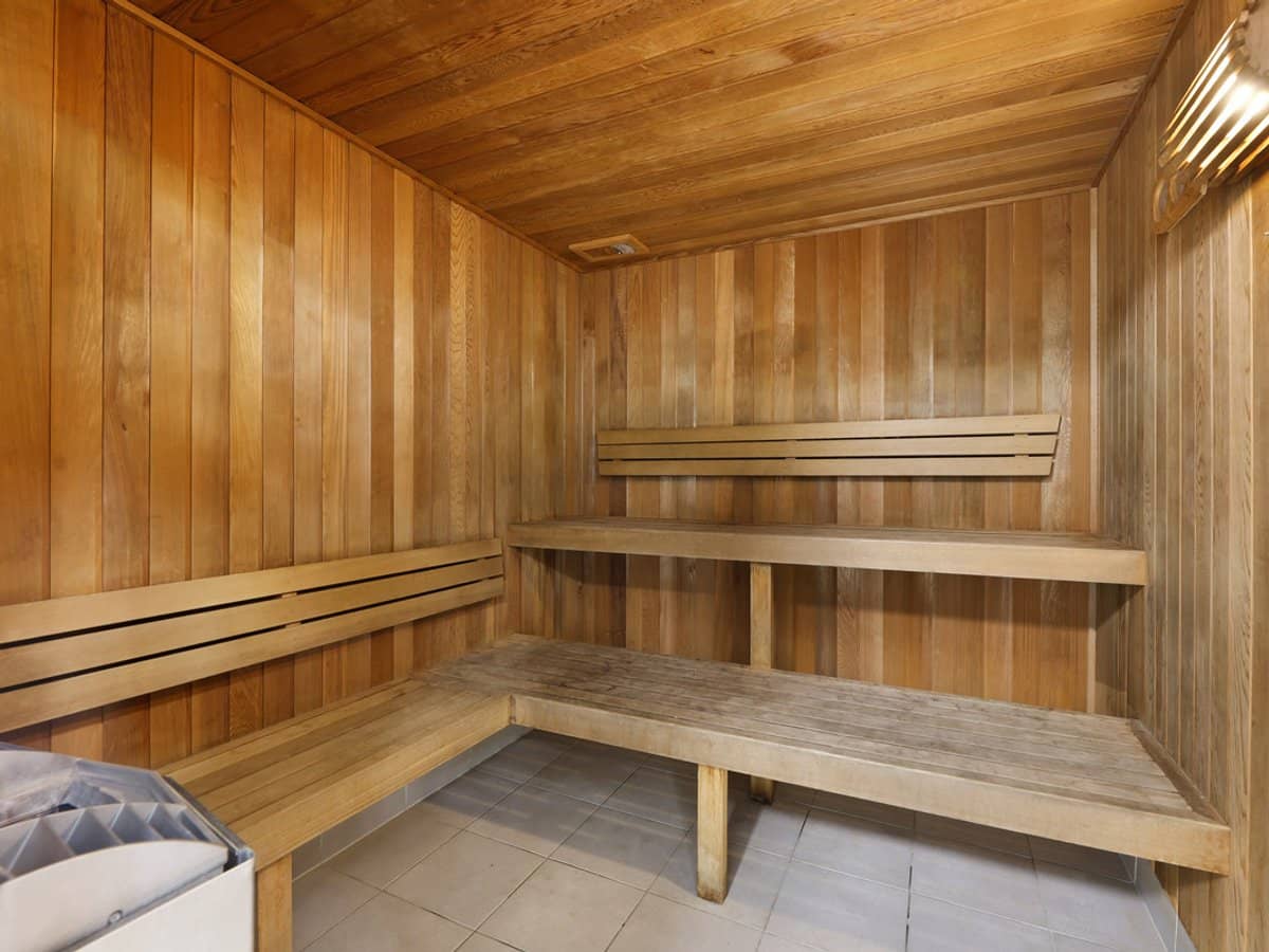 2-14 The Esplanade, Burleigh Heads - Thumbnail 17